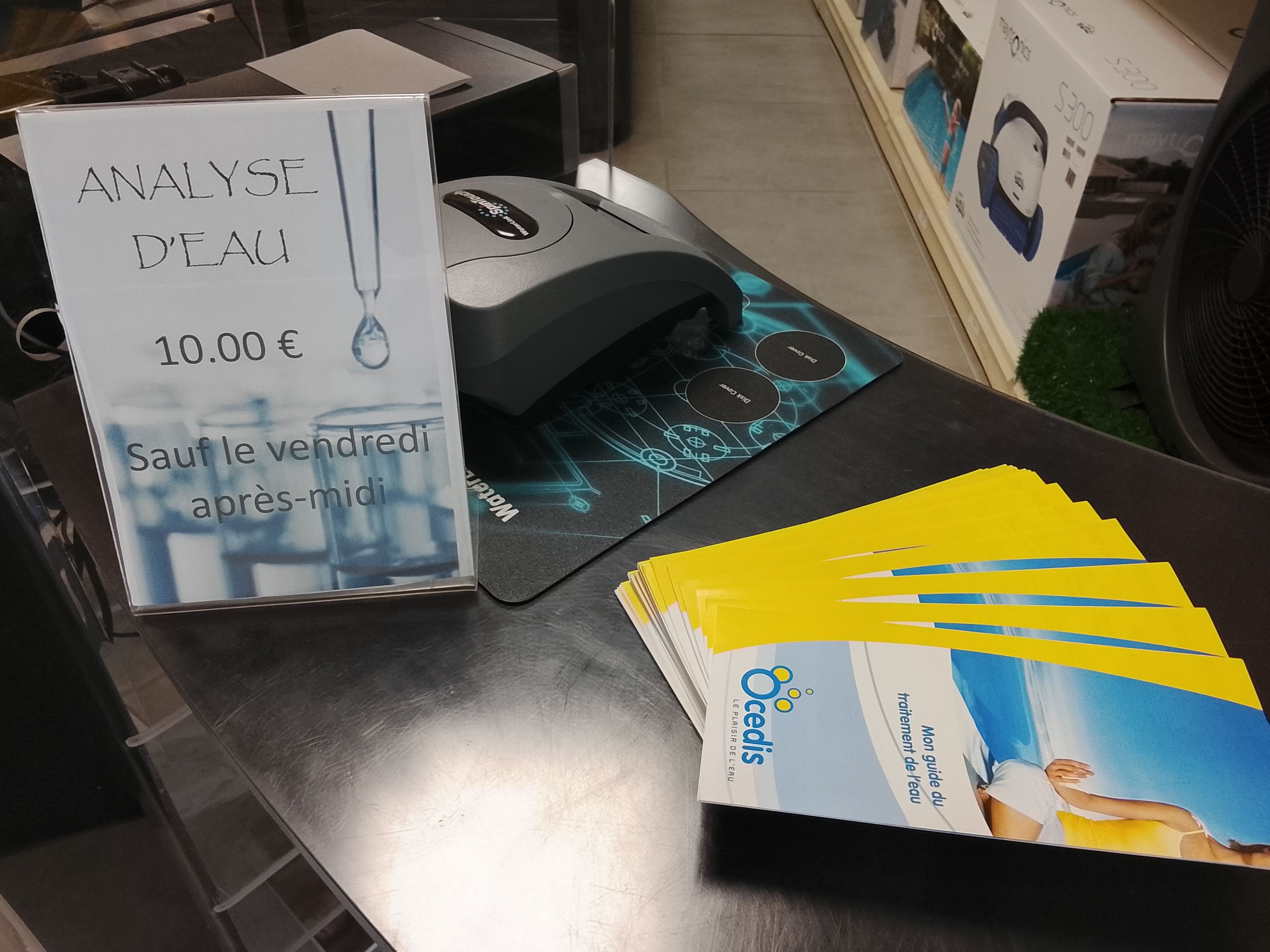 analyse-d-eau-magasin-vente-jacuzzi-spa-produit-piscine-entretien-paysagiste-pisciniste-lorette-loire-42.jpg